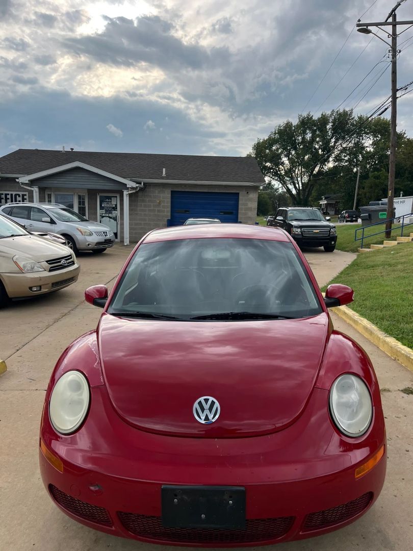 volkswagen new beetle 2010 3VWPG3AG5AM015385 image volkswagen new beetle 2010 3VWPG3AG5AM015385 image